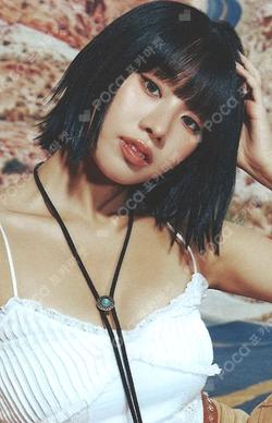 2024 KISS OF LIFE 1ST WORLD TOUR [KISS ROAD] IN NORTH AMERICA TRADING CARD NATTY photocard image