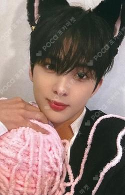 UNDENIABLE JUMP UP LINGQI photocard image
