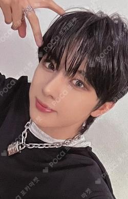 UNDENIABLE EVERLINE TRADING CARD LINGQI photocard image