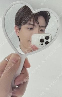 ATEEZ 2025 WORLD TOUR [IN YOUR FANTASY] IN INCHEON RANDOM PHOTOCARD PACK HONGJOONG photocard image