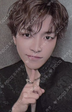 ATEEZ 2025 WORLD TOUR [IN YOUR FANTASY] IN INCHEON RANDOM PHOTOCARD PACK HONGJOONG photocard image