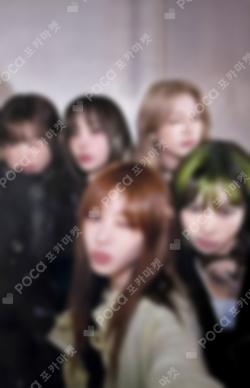 DIFFERENT LIMITED MEMBER SOLO EDITION Unit photocard image