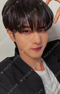 UNDENIABLE EVERLINE Kim Woo Seok photocard image