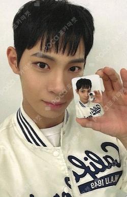 FLEX LINE EVERLINE HONGKEONHEE photocard image