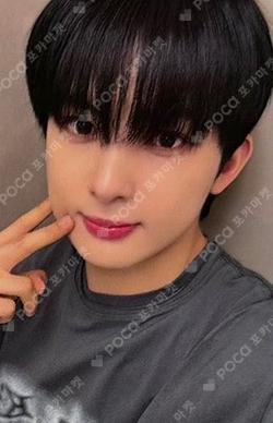 UNDENIABLE EVERLINE LINGQI photocard image