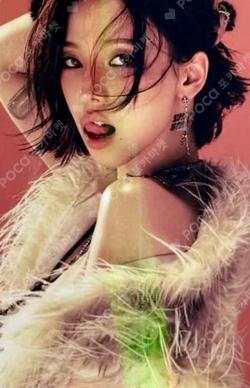 Dirty Work HOTTRACKS KARINA photocard image