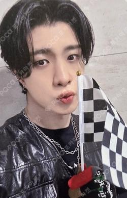 Part.1 ONF:MY IDENTITY K-MONSTAR WYATT photocard image