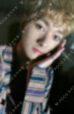 WAKE,N BROADCAST AARON photocard image