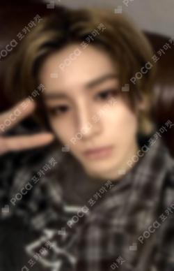 BOYNEXTDOOR TOUR KNOCK ON Vol.1 ENCORE IN JAPAN ONEDOOR Membership (JP) booth LEEHAN photocard image
