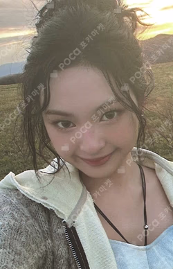 BABYMONSTER 1st ANNIVERSARY [1st APRIL FULL of BABYMONSTER] WEVERSE REWARD
