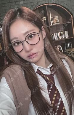 2024 Season's Greetings JULIE photocard image