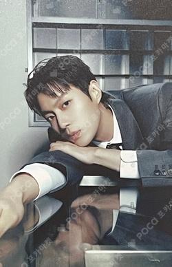 From Real to Surreal Platform ver. REAL A VER. YOON DU JUN photocard image