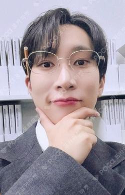 BTOB COMPANY MEMBERSHIP KIT SEO EUNKWANG photocard image