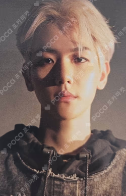 OBSESSION PHOTO PENDANT NECKLACE BAEKHYUN photocard image