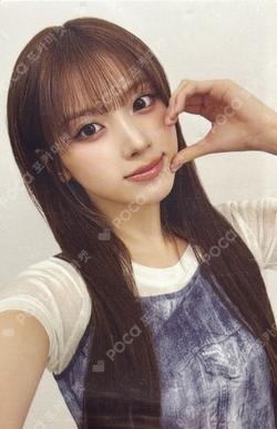 GUESS X NMIXX POP-UP STORE JIWOO photocard image