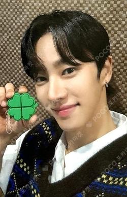 From Real to Surreal HIGHLIGHT SHOP