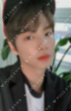 The Table JR photocard image
