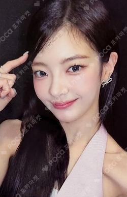 Girls Will Be Girls SPECIAL EDITION MAKESTAR LIA photocard image