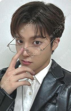 HOUSE OF TRICKY : SPUR MAKESTAR JUNMIN photocard image