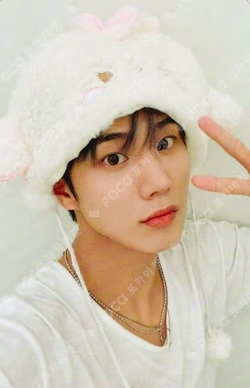 DUH! APPLEMUSIC INTAK photocard image