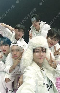 BUBBLE GUM POP!POP!​ ​Ver. Unit photocard image