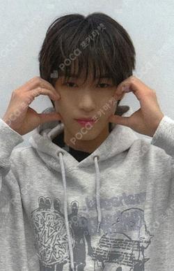 YOUNI-T FANPLEE DEY photocard image