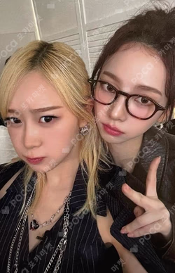 Whiplash Japan Exclusive Ver. Warner Music Store Unit photocard image