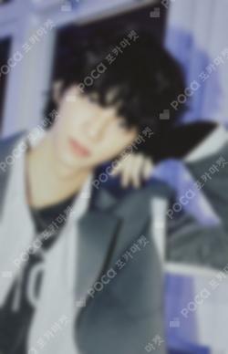 Last Bell Barnes & Noble Exclusive SHINYU photocard image