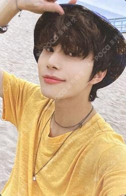 NCT JUNGWOO photocard image