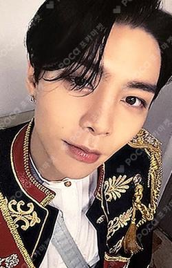 Fact Check Exhibit Ver. Target Exclusive JOHNNY photocard image