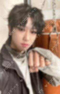 Seventeen THE 8 photocard image