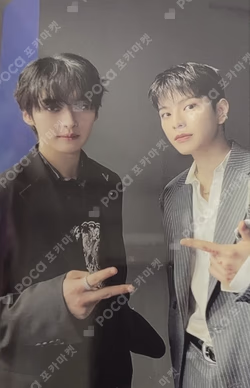 合 (HOP) Barnes & Noble Exclusive Unit photocard image