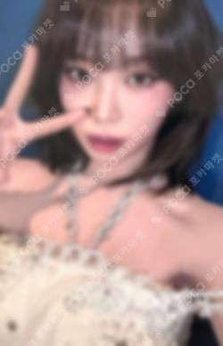 2025 LE SSERAFIM TOUR 'EASY CRAZY HOT' IN JAPAN WEVERSE JAPAN KIM CHAEWON photocard image