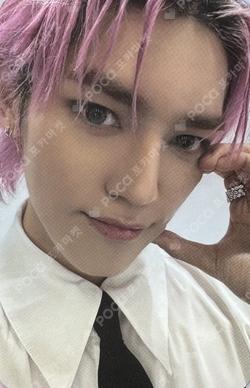 Fact Check Exhibit Ver. Barnes & Noble Exclusive TAEYONG photocard image