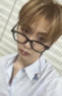 No Genre Target Exclusive TAESAN photocard image