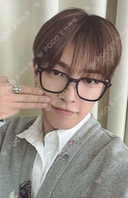 ATEEZ 2025 WORLD TOUR [IN YOUR FANTASY] IN INCHEON RANDOM PHOTOCARD PACK HONGJOONG photocard image