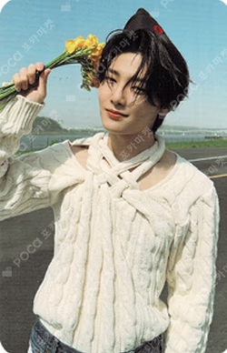 Stray Kids I.N photocard image