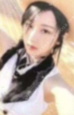 UNFORGIVEN Target Exclusive HUH YUNJIN photocard image