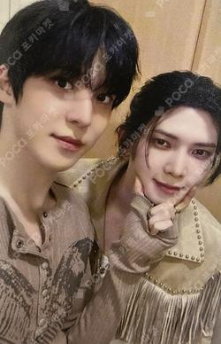 GOLDEN HOUR : Part.3 JUMP UP LUCKY DRAW Unit photocard image