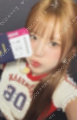 From Our 20's APPLEMUSIC CAFE EVENT