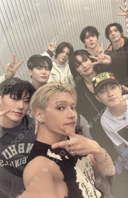 ATEEZ 2025 WORLD TOUR [IN YOUR FANTASY] IN INCHEON LIGHTINY STRAP ver.2