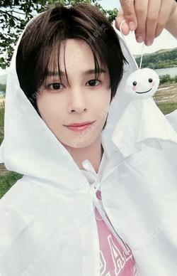 Dare to Crave Show! Musiccore MINI FANMEETING SERIM photocard image