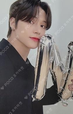 ATEEZ WORLD TOUR [THE FELLOWSHIP : BREAK THE WALL] ANCHOR IN SEOUL SAILOR PACKAGE WOOYOUNG photocard image