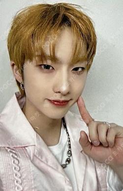 P1Harmony 1st Zepp Tour in Japan - Love & P1ece - RANDOM TRADING CARD JIUNG photocard image