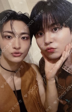GOLDEN HOUR : Part.3 JUMP UP LUCKY DRAW Unit photocard image