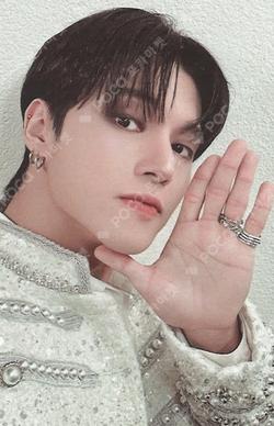 2025 ATEEZ WORLD TOUR [TOWARDS THE LIGHT : WILL TO POWER] FINALE IN SEOUL SAILOR PACKAGE WOOYOUNG photocard image