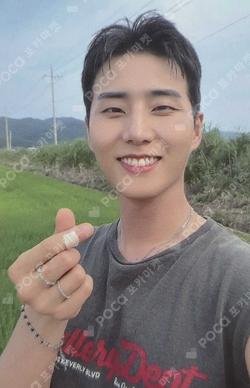 Letters with notes BROADCAST Young K photocard image