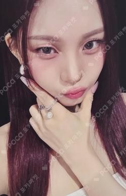 2025 VIVIZ WORLD TOUR [NEW LEGACY] in SEOUL TRADING CARD UMJI photocard image