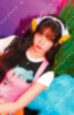CRAZY UNIVERSAL KAZUHA photocard image