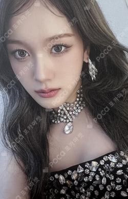 2025 STAYC TOUR STAY TUNED in JAPAN LUCKY DRAW J photocard image